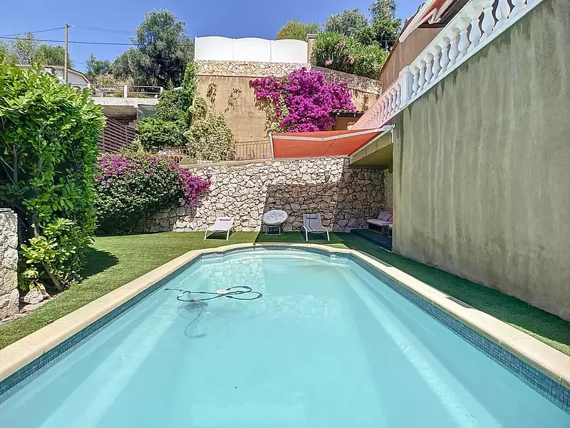 Maison, 286 m²