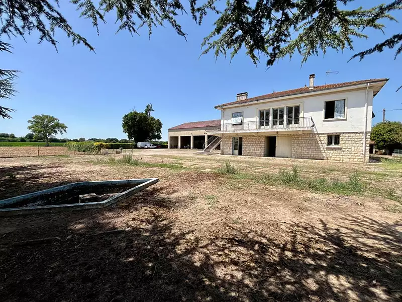 Maison, 181 m²