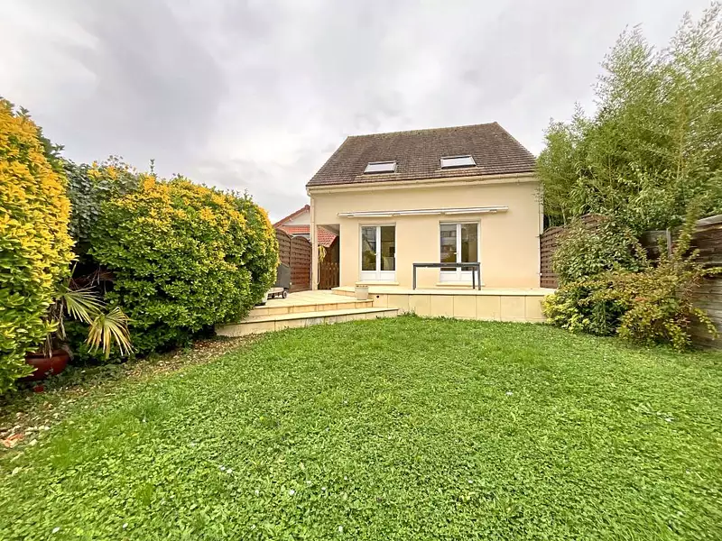 Maison, 171 m²