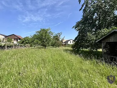 Terrain, 1 480 m²