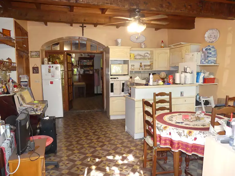 Maison, 196 m²