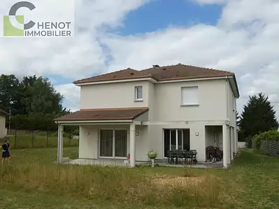 Maison, 155 m²