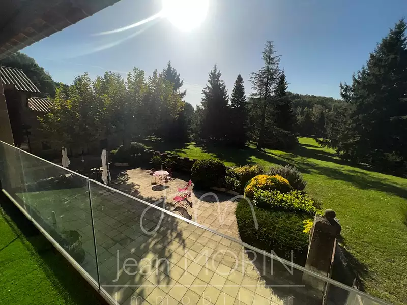 Maison, 281 m²