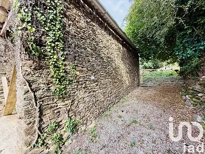 Terrain, 1 080 m²
