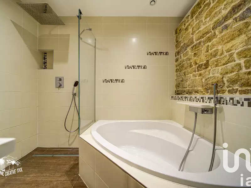 Immeuble, 356 m²