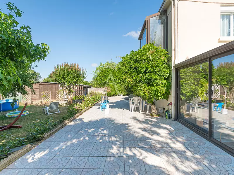 Maison, 141 m²