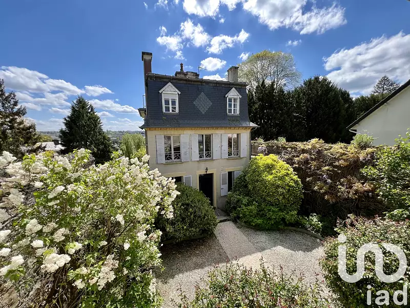 Maison, 185 m²