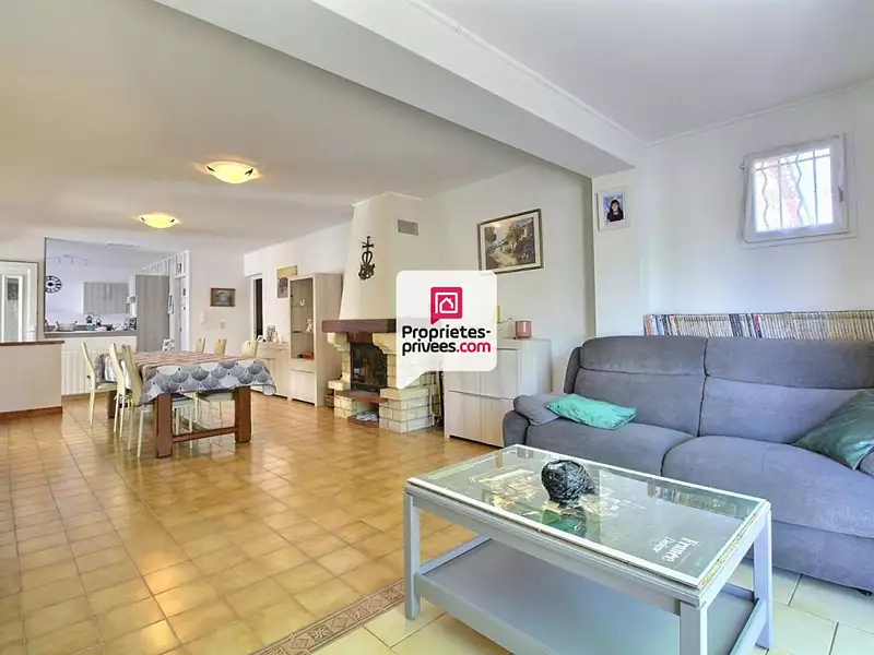 Maison, 160 m²