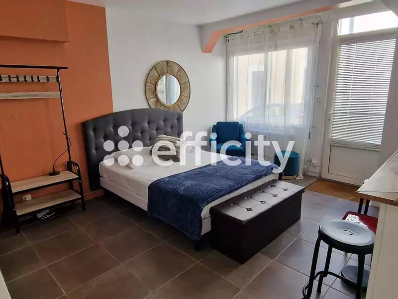 Immeuble, 90 m²