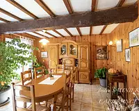 Maison, 375 m²