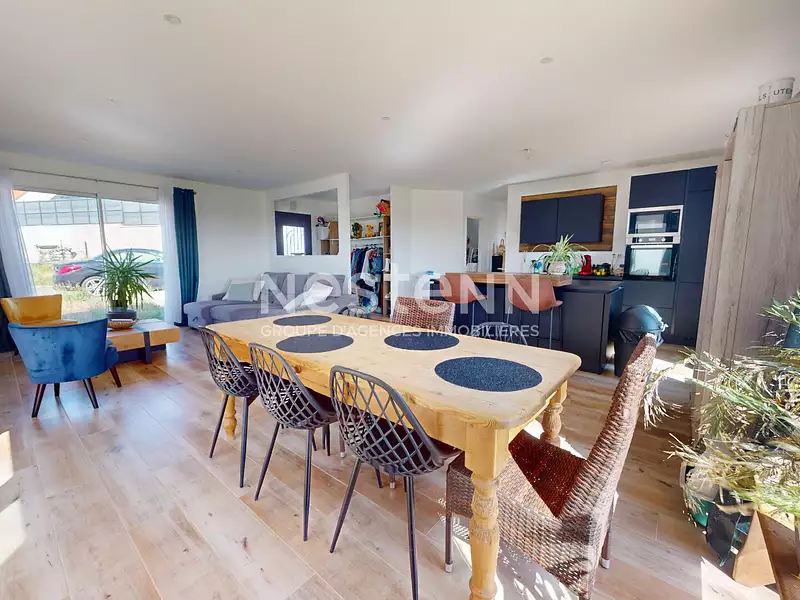 Maison, 93 m²
