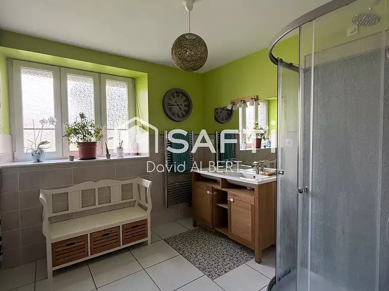 Maison, 162 m²