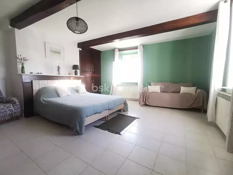 Maison, 193 m²