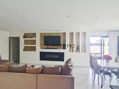 Maison, 136 m²