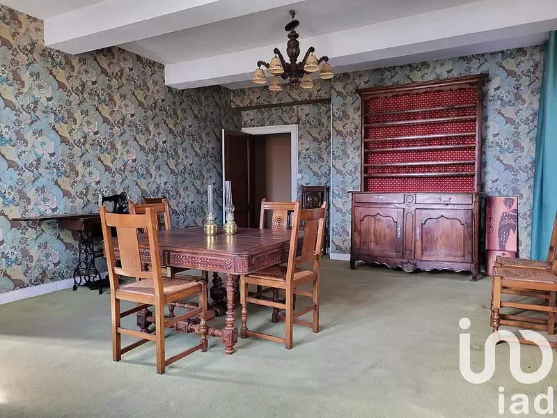 Maison, 277 m²