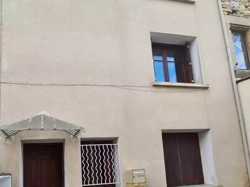 Immeuble, 319 m²