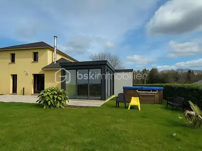 Maison, 230 m²