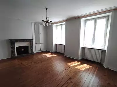 Maison, 235 m²