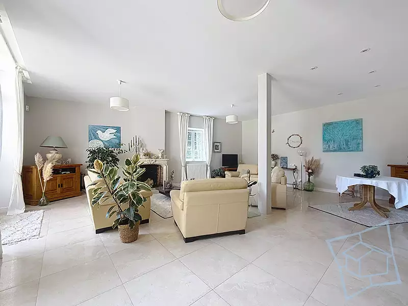 Maison, 312 m²