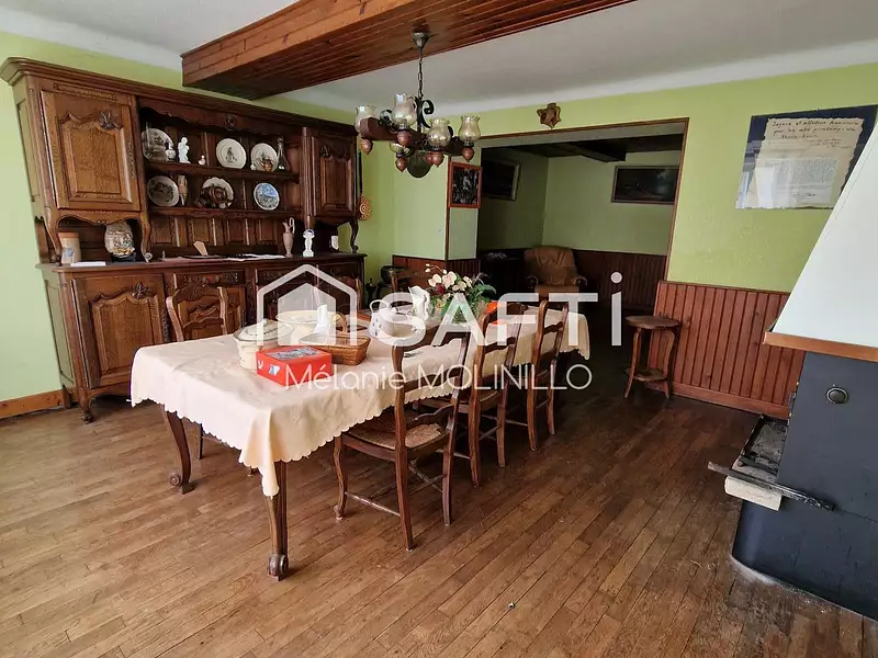 Maison, 167 m²