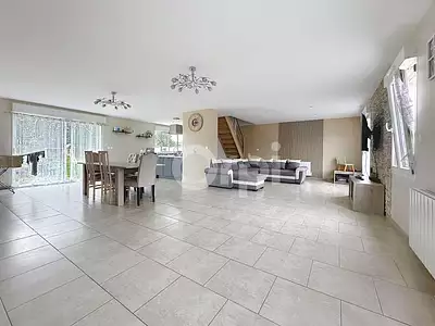 Maison, 234 m²