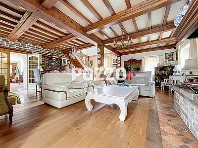 Maison, 276 m²