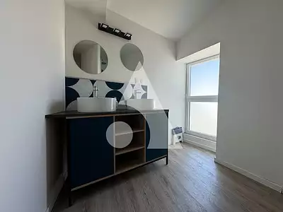 Maison, 248 m²