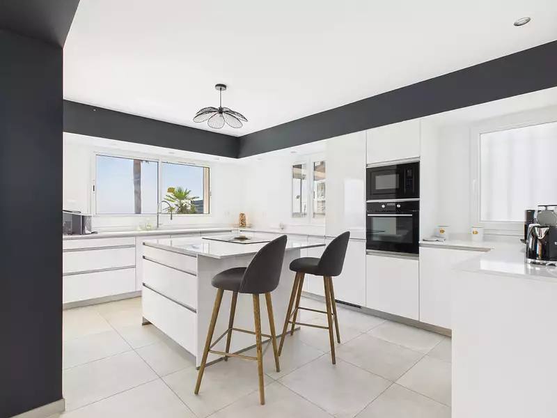 Maison, 420 m²