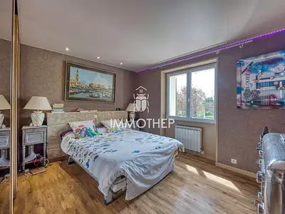 Maison, 190 m²