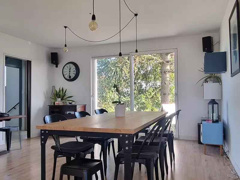 Maison, 192 m²