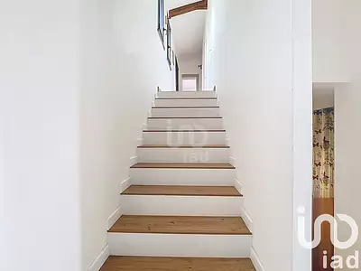 Maison, 196 m²