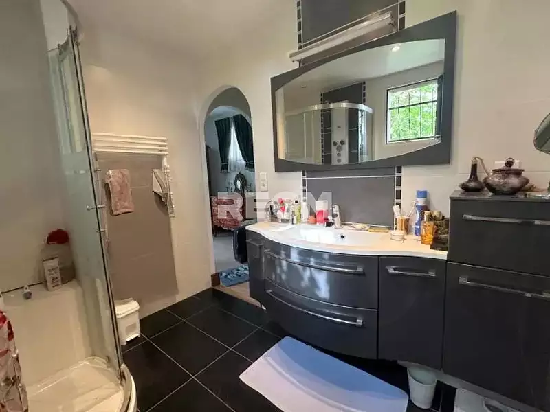 Maison, 175 m²