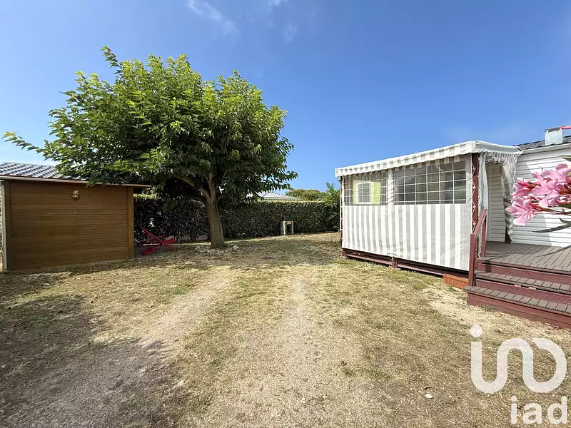 Terrain, 230 m²