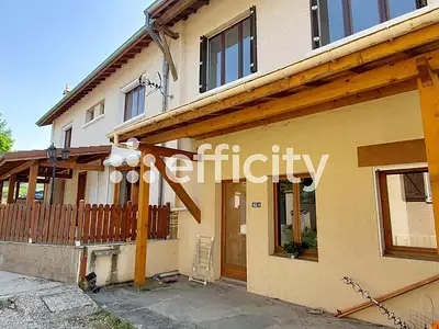 Maison, 176 m²