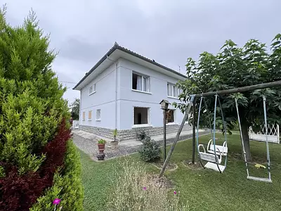 Maison, 174 m²