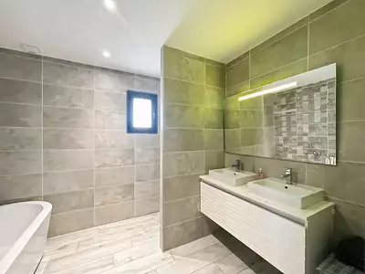 Maison, 157 m²