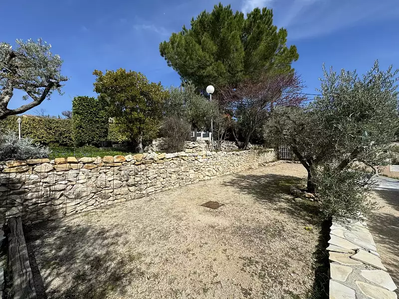 Terrain, 399 m²