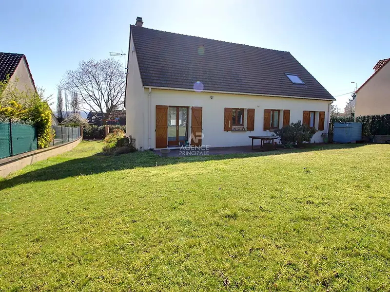 Maison, 158 m²