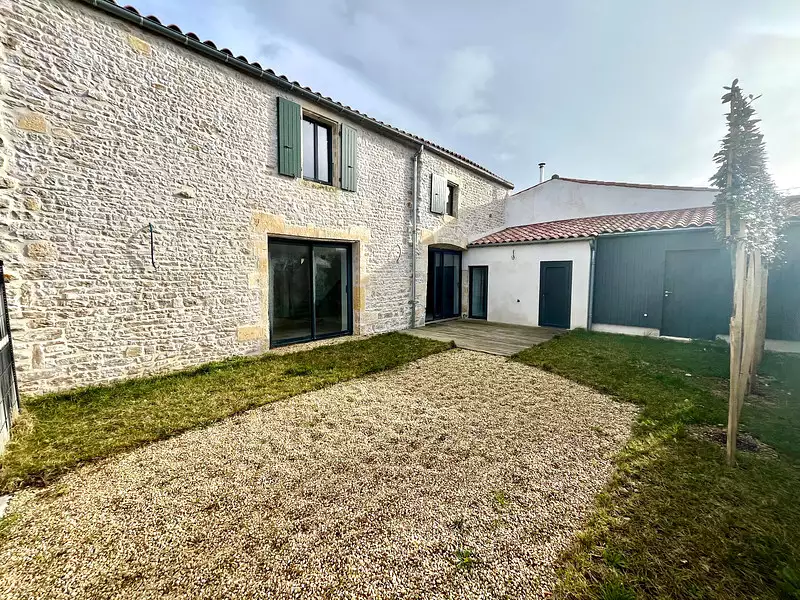 Maison, 137 m²