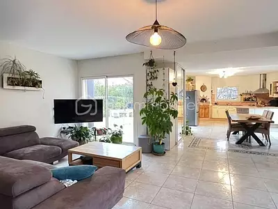 Maison, 110 m²