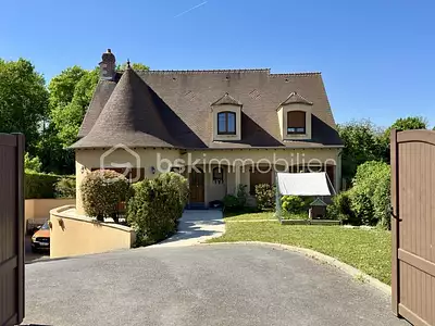 Maison, 243 m²