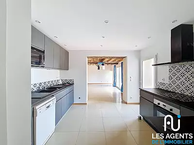 Maison, 160 m²