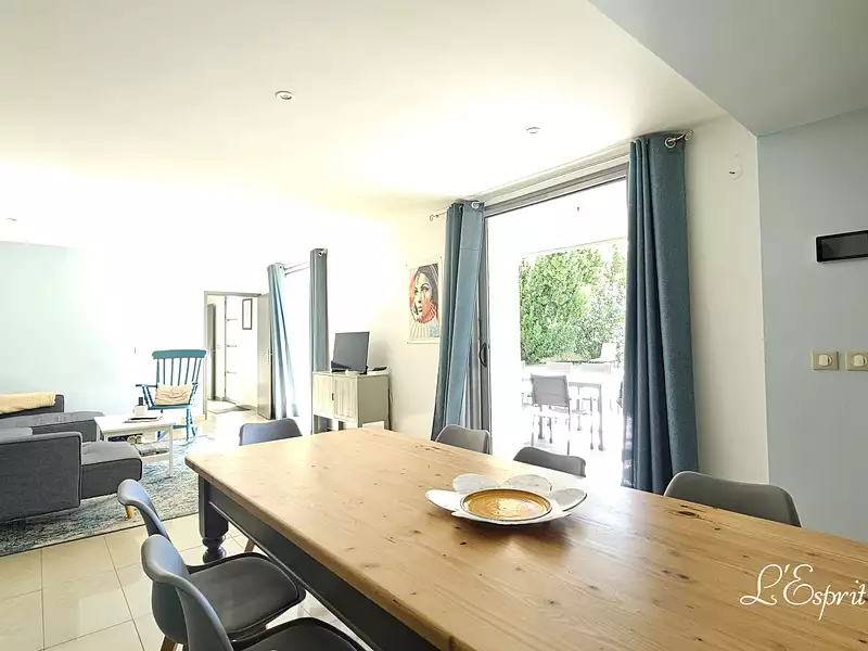 Maison, 162 m²
