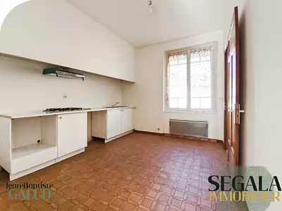 Maison, 210 m²