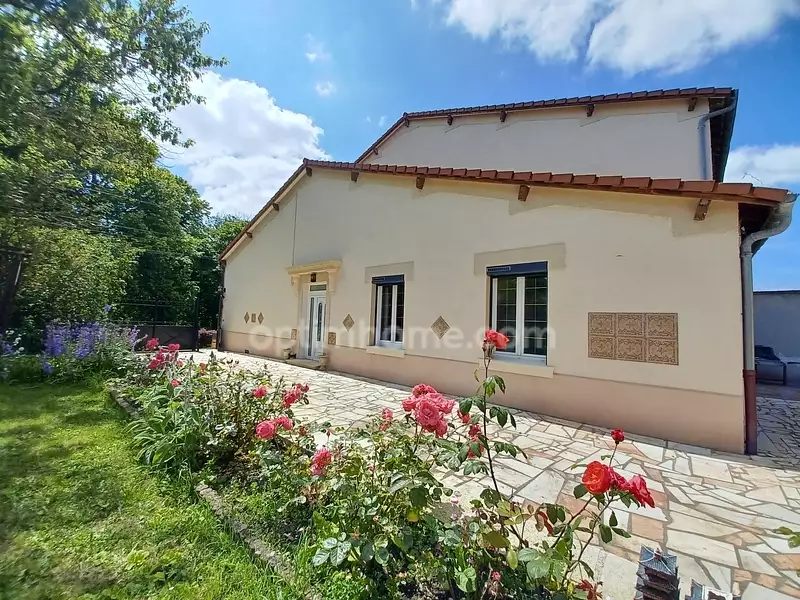 Maison, 210 m²