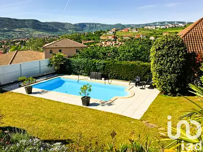 Maison, 183 m²