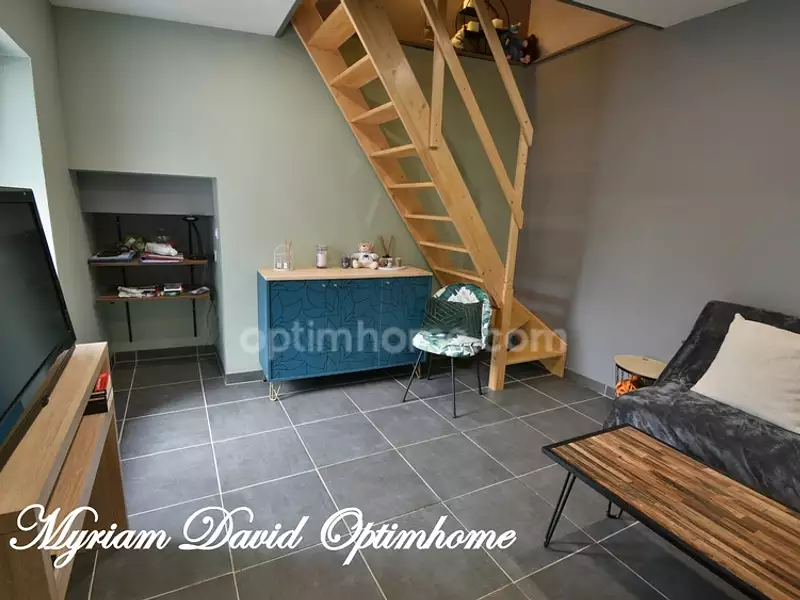 Immeuble, 182 m²
