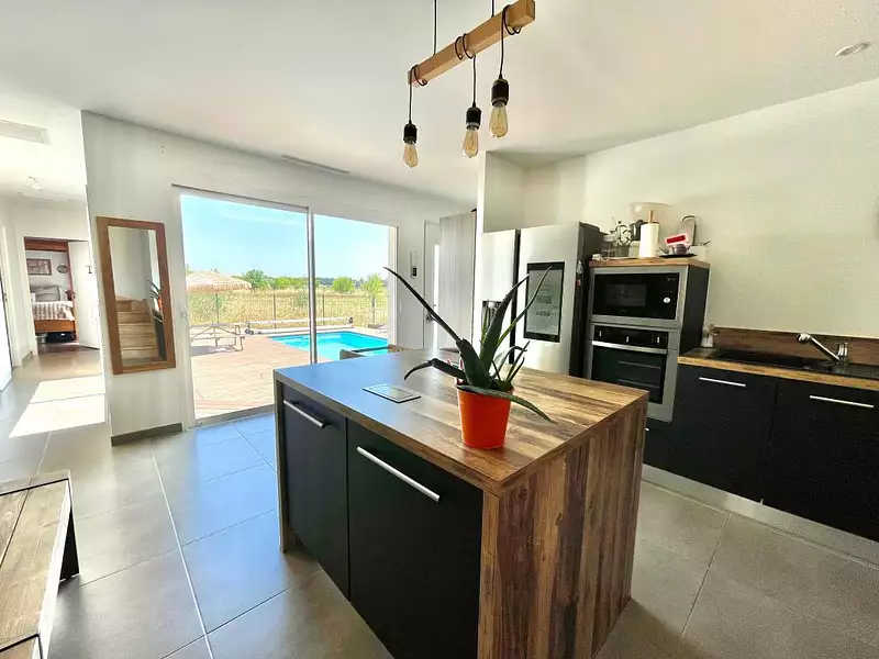 Maison, 148 m²