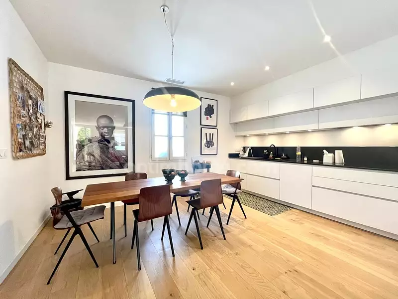 Maison, 185 m²