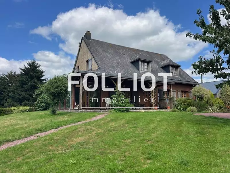 Maison, 166 m²